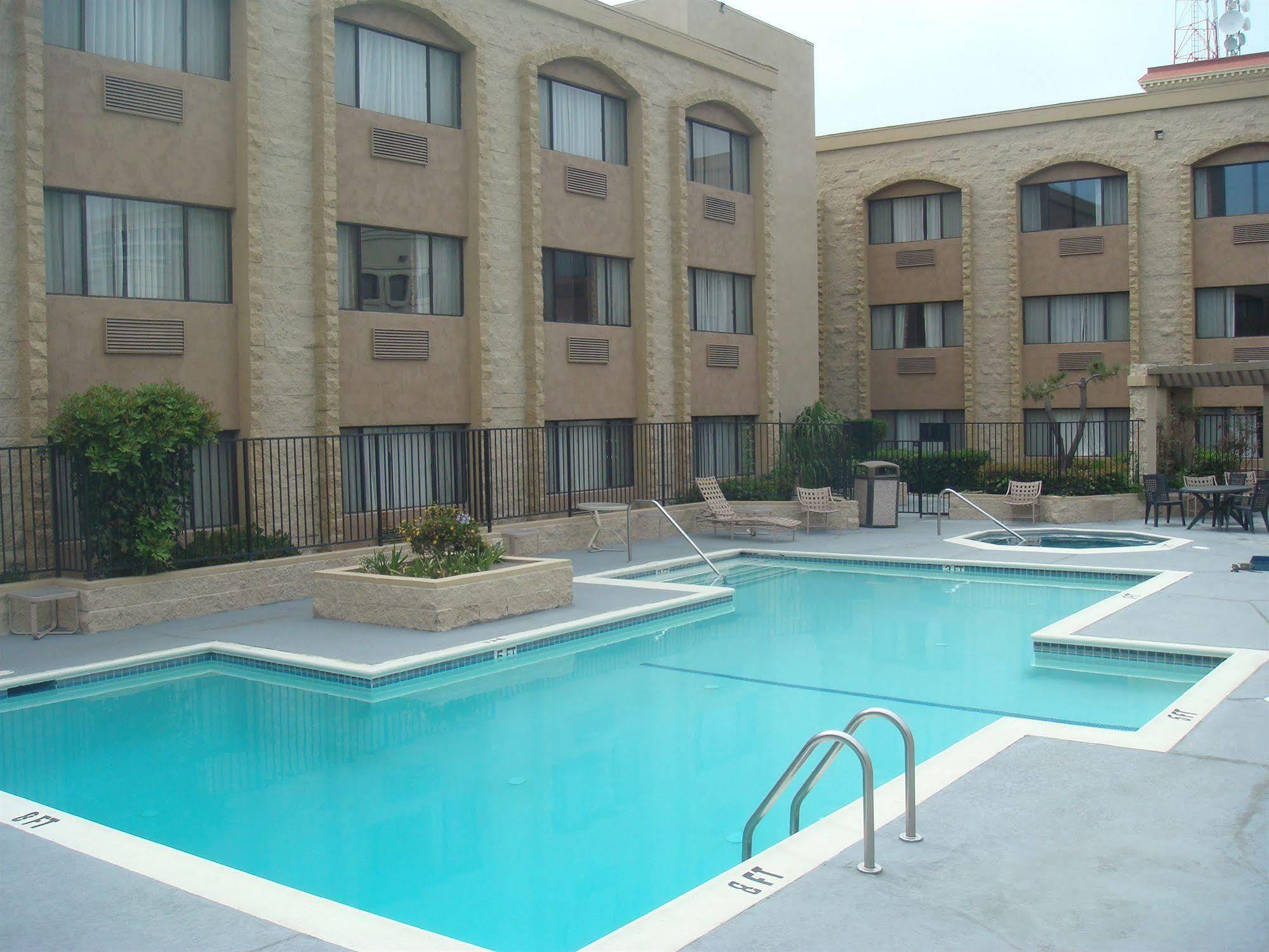 Portside Inn & Suites Los Ángeles Exterior foto
